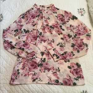 Forever 21 Floral long sleeve shirt